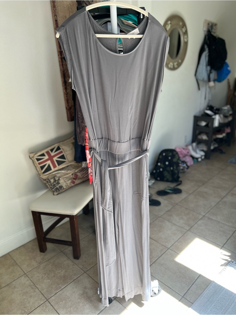 Sleeveless Gray Jumpsuit with Waist Tie